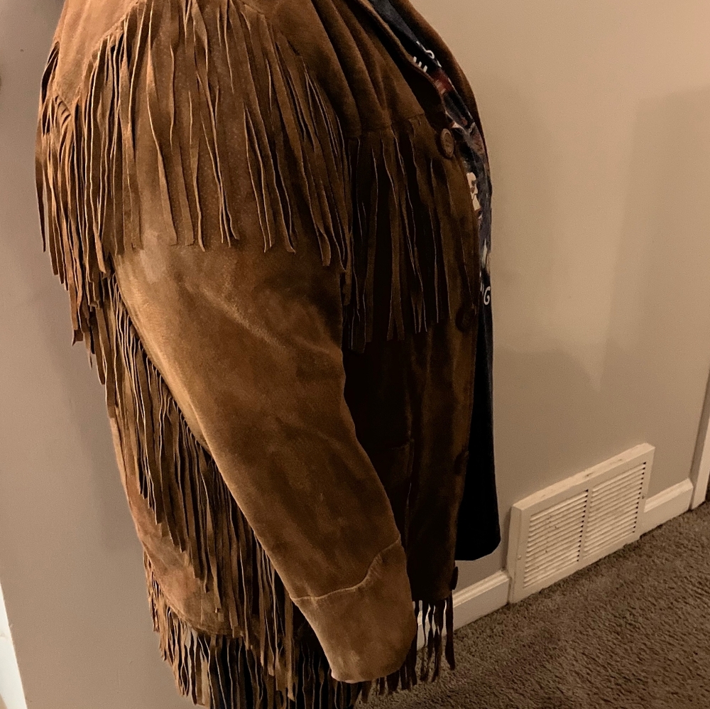 Vintage Leather Gallery Brown Fringe Jacket - Picture 9 of 12